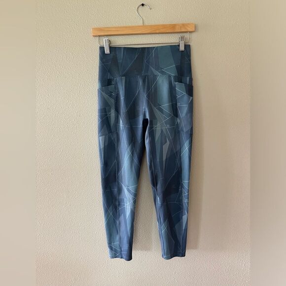 Sweaty Betty Super Sculpt High-Waisted Zig Zag Crop Yoga Leggings Blue Small - Picture 4 of 10